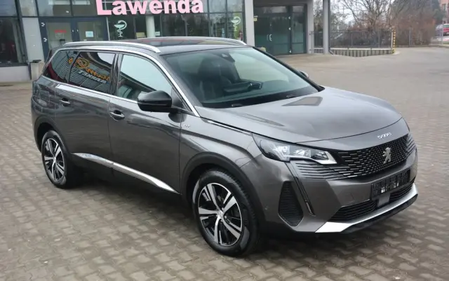 PEUGEOT 5008 BlueHDi 130 EAT8 GT