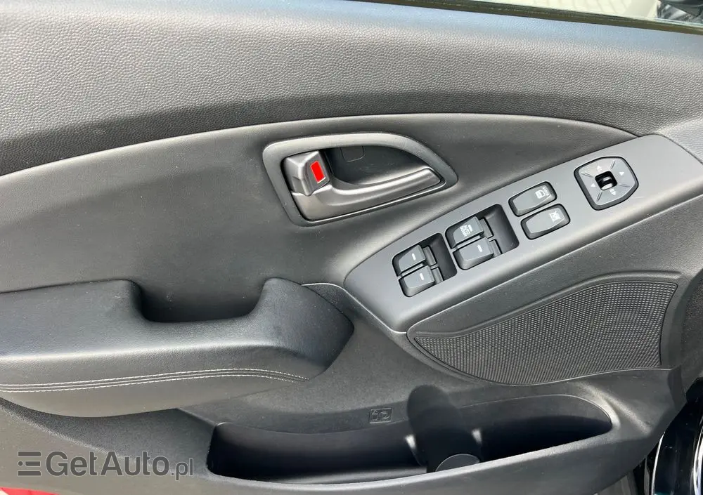 HYUNDAI Ix35 1.6 2WD blue Comfort