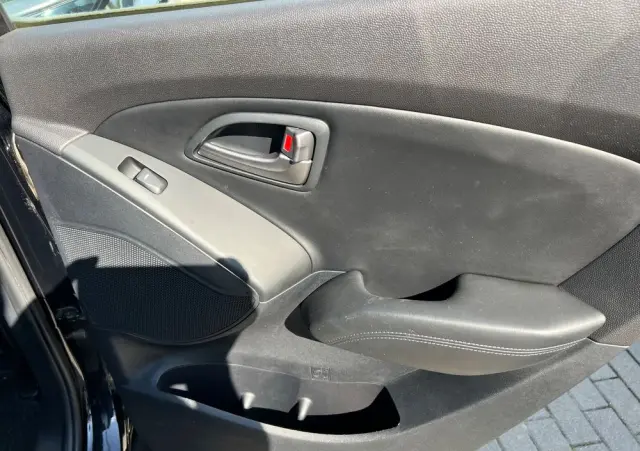 HYUNDAI Ix35 1.6 2WD blue Comfort