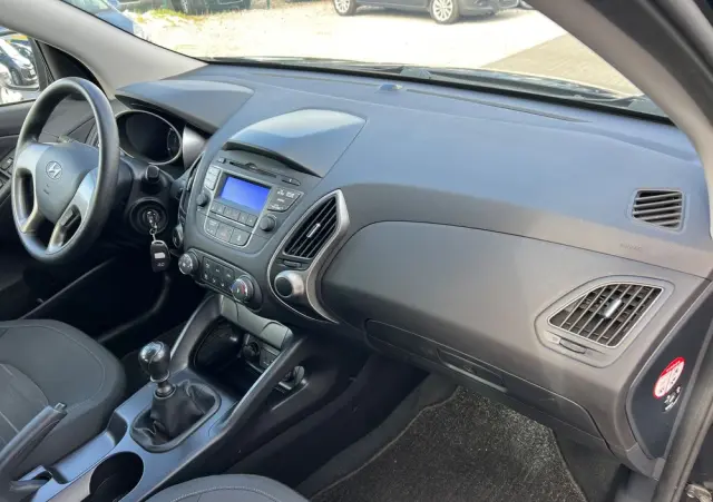 HYUNDAI Ix35 1.6 2WD blue Comfort