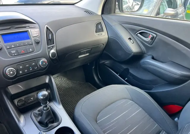 HYUNDAI Ix35 1.6 2WD blue Comfort