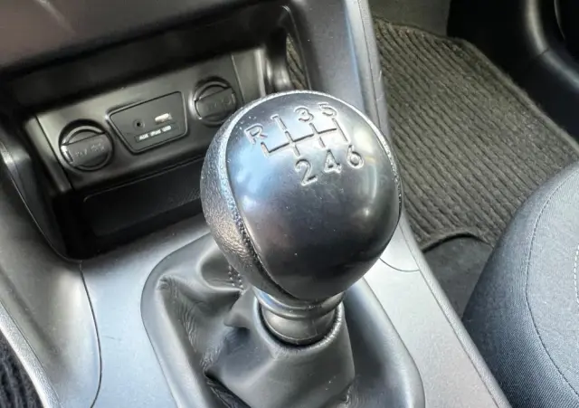 HYUNDAI Ix35 1.6 2WD blue Comfort