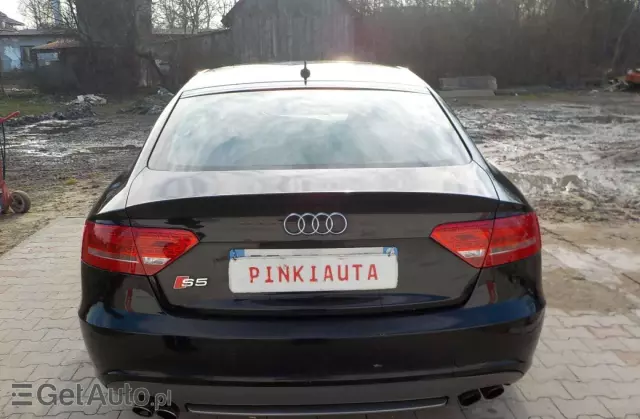 AUDI S5 