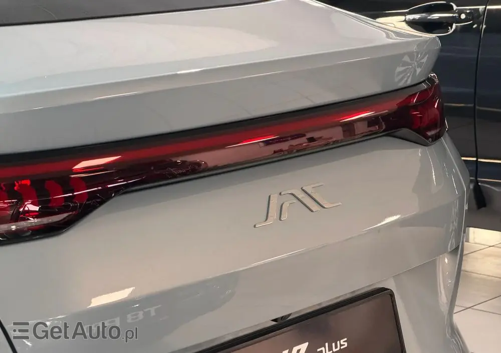 JAC J7 