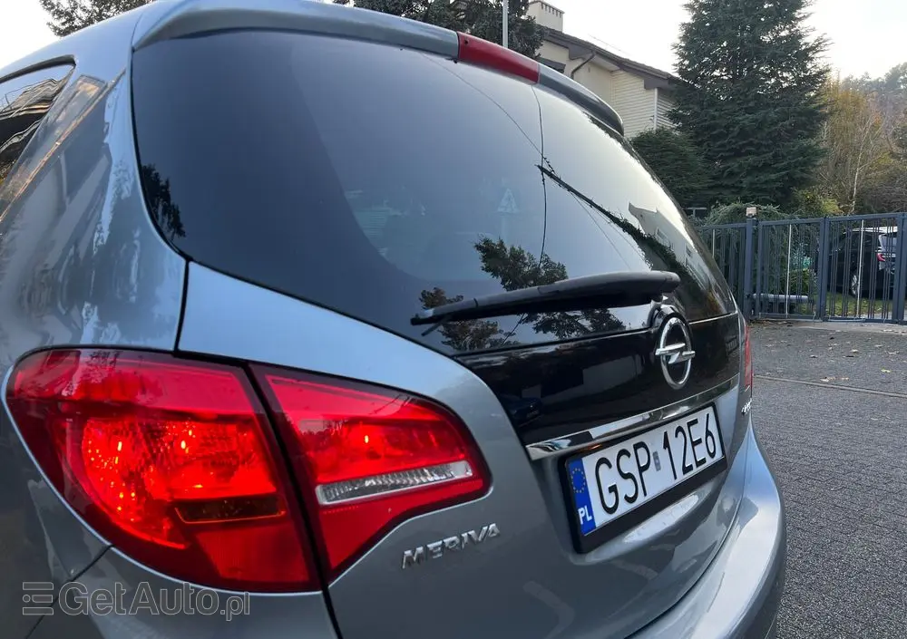 OPEL Meriva 1.4 T Cosmo S&S