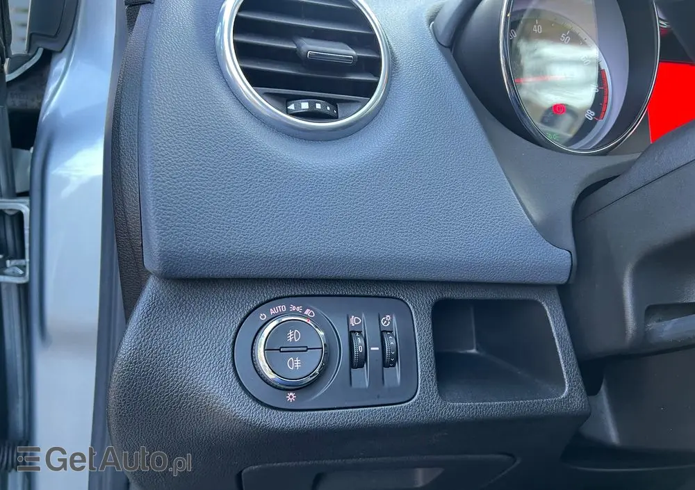 OPEL Meriva 1.4 T Cosmo S&S