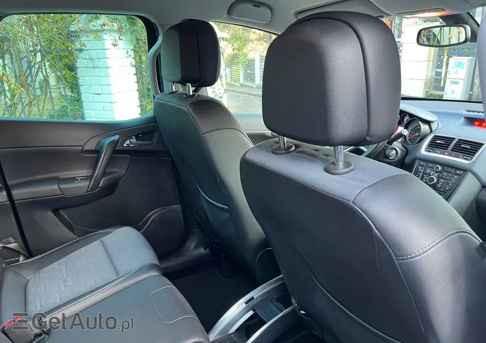 OPEL Meriva 1.4 T Cosmo S&S