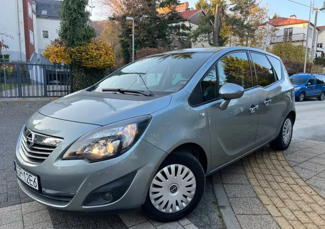 OPEL Meriva 1.4 T Cosmo S&S