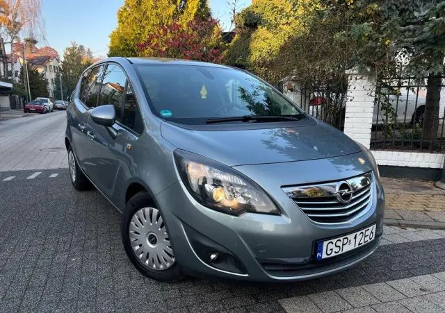 OPEL Meriva 1.4 T Cosmo S&S
