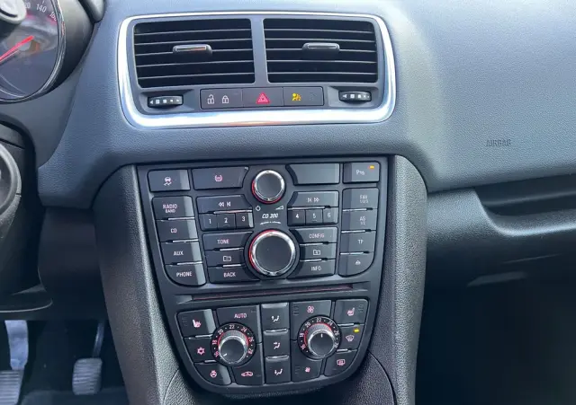 OPEL Meriva 1.4 T Cosmo S&S