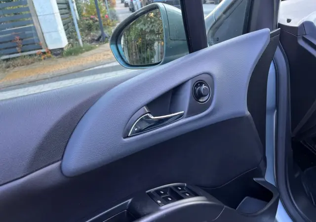 OPEL Meriva 1.4 T Cosmo S&S