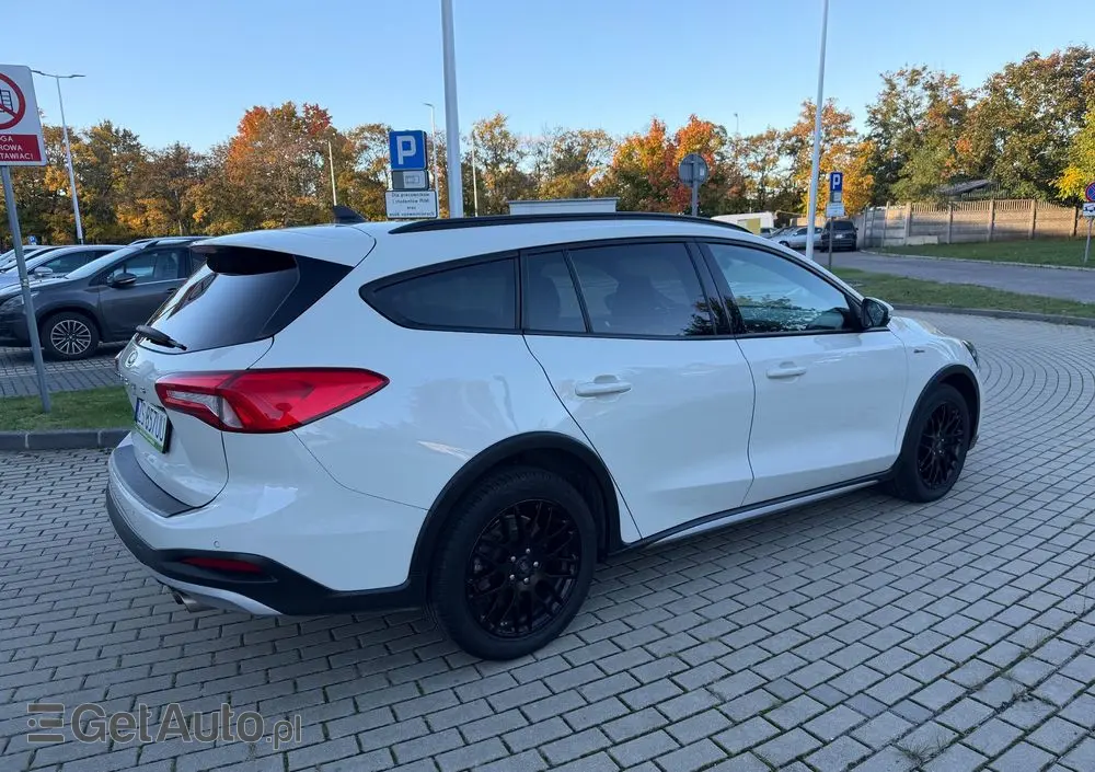 FORD Focus SW Ver-1-5-ecoblue-start--stopp--system-active-x