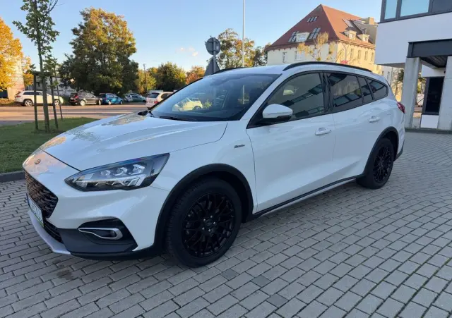 FORD Focus SW Ver-1-5-ecoblue-start--stopp--system-active-x