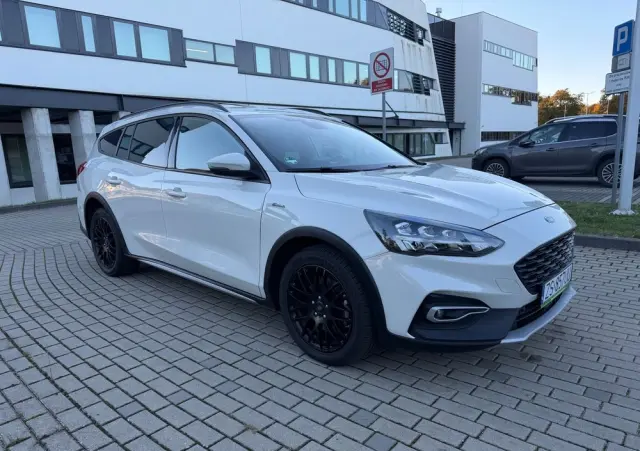 FORD Focus SW Ver-1-5-ecoblue-start--stopp--system-active-x