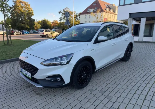 FORD Focus SW Ver-1-5-ecoblue-start--stopp--system-active-x