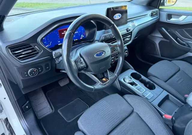 FORD Focus SW Ver-1-5-ecoblue-start--stopp--system-active-x