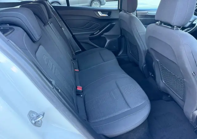 FORD Focus SW Ver-1-5-ecoblue-start--stopp--system-active-x