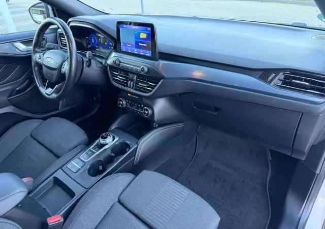 FORD Focus SW Ver-1-5-ecoblue-start--stopp--system-active-x