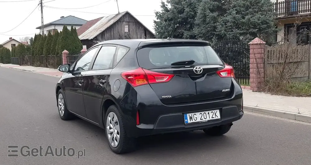 TOYOTA Auris 1.33 VVT-i Life