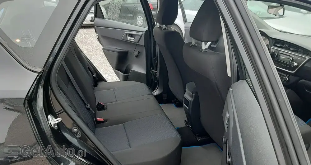 TOYOTA Auris 1.33 VVT-i Life