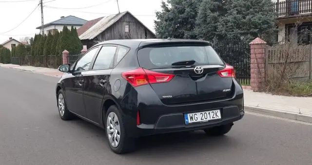 TOYOTA Auris 1.33 VVT-i Life