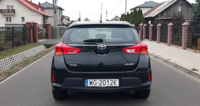 TOYOTA Auris 1.33 VVT-i Life