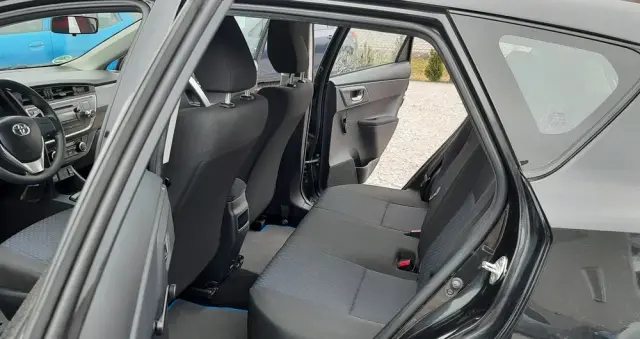 TOYOTA Auris 1.33 VVT-i Life