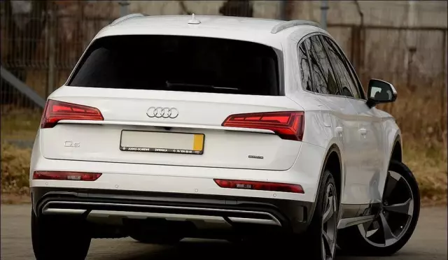 AUDI Q5 