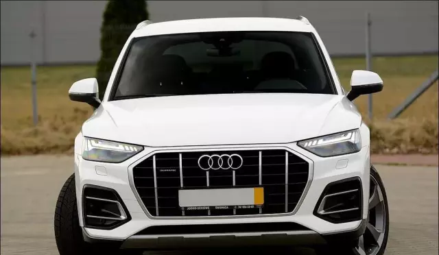 AUDI Q5 