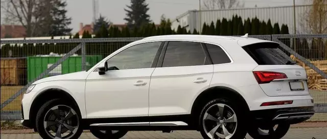 AUDI Q5 