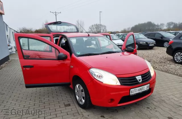 DACIA Sandero 