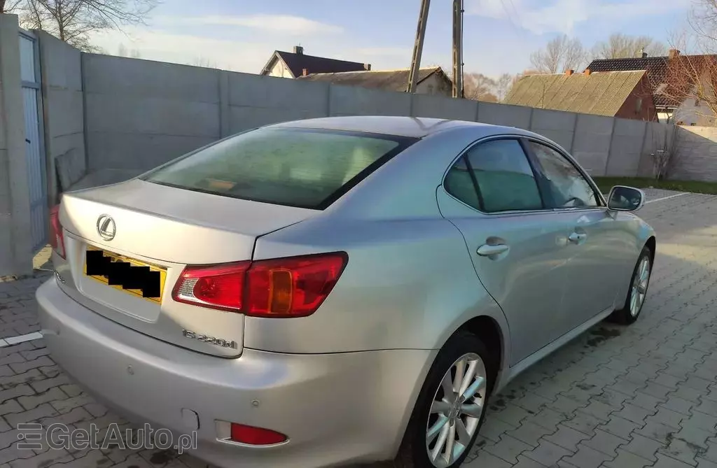 LEXUS IS 