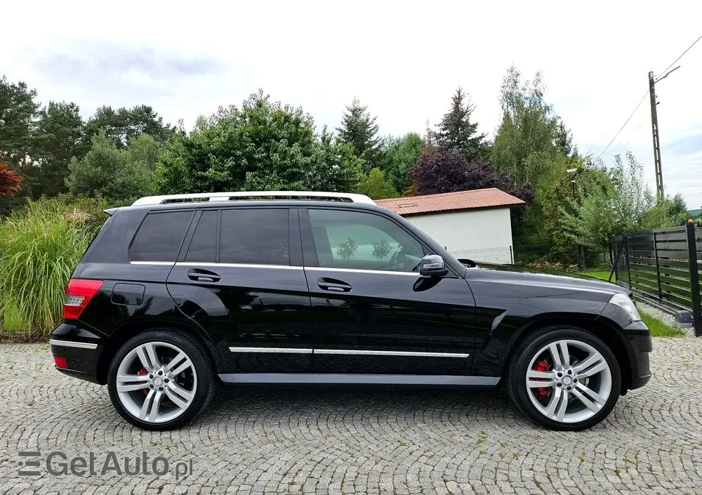 MERCEDES-BENZ GLK 350 CDI DPF 4Matic 7G-TRONIC Edition 1