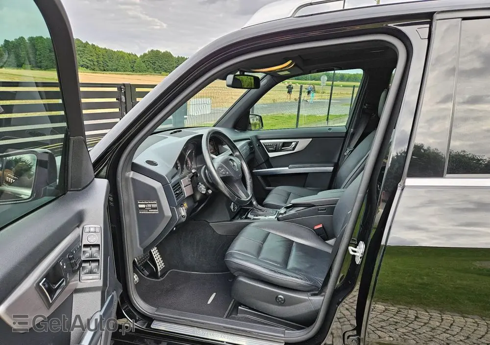 MERCEDES-BENZ GLK 350 CDI DPF 4Matic 7G-TRONIC Edition 1