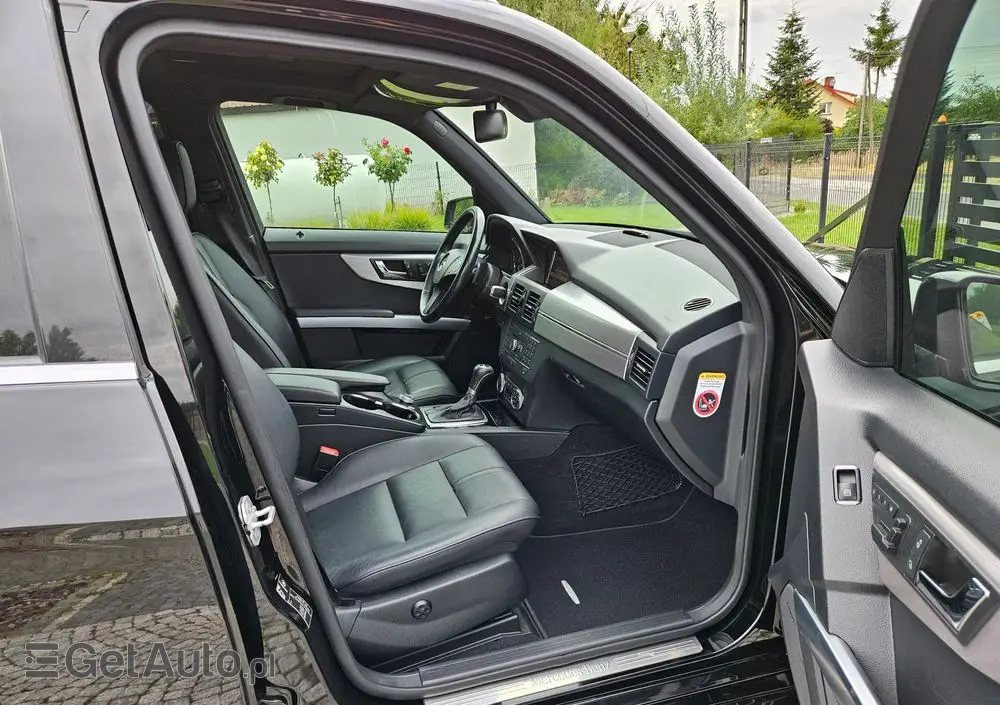 MERCEDES-BENZ GLK 350 CDI DPF 4Matic 7G-TRONIC Edition 1