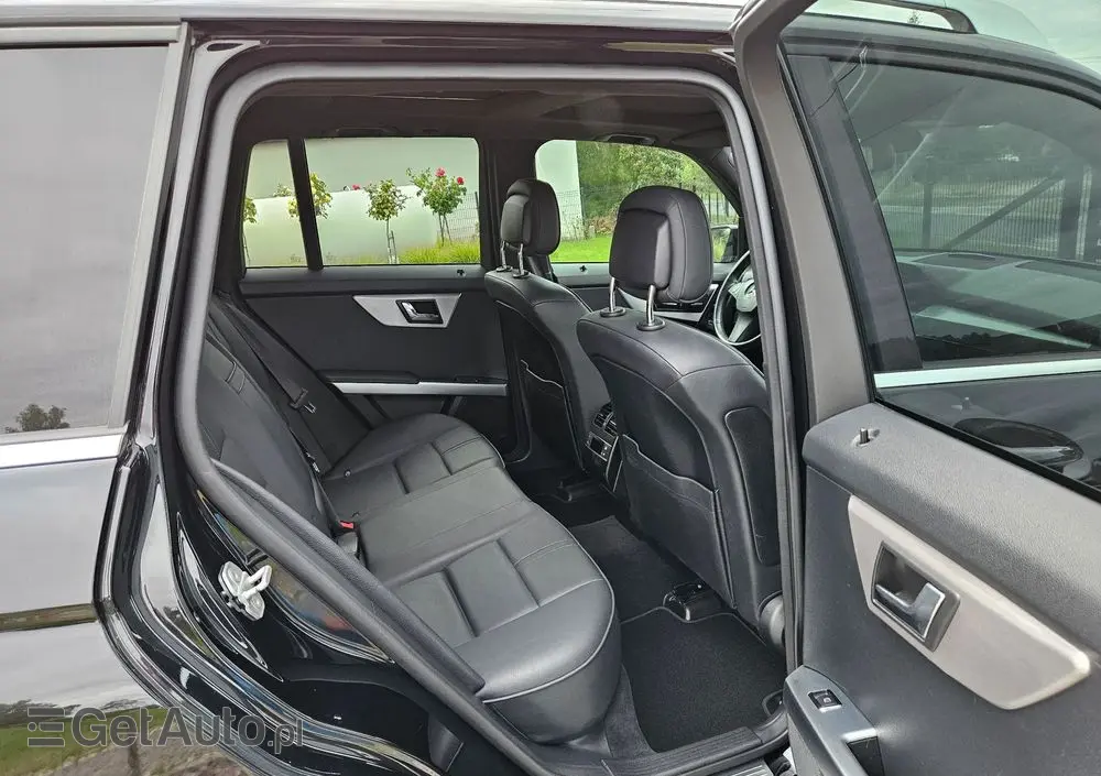 MERCEDES-BENZ GLK 350 CDI DPF 4Matic 7G-TRONIC Edition 1
