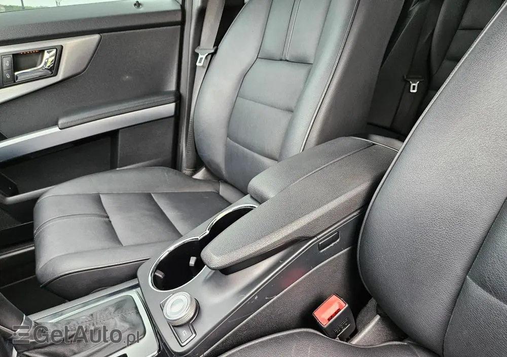 MERCEDES-BENZ GLK 350 CDI DPF 4Matic 7G-TRONIC Edition 1
