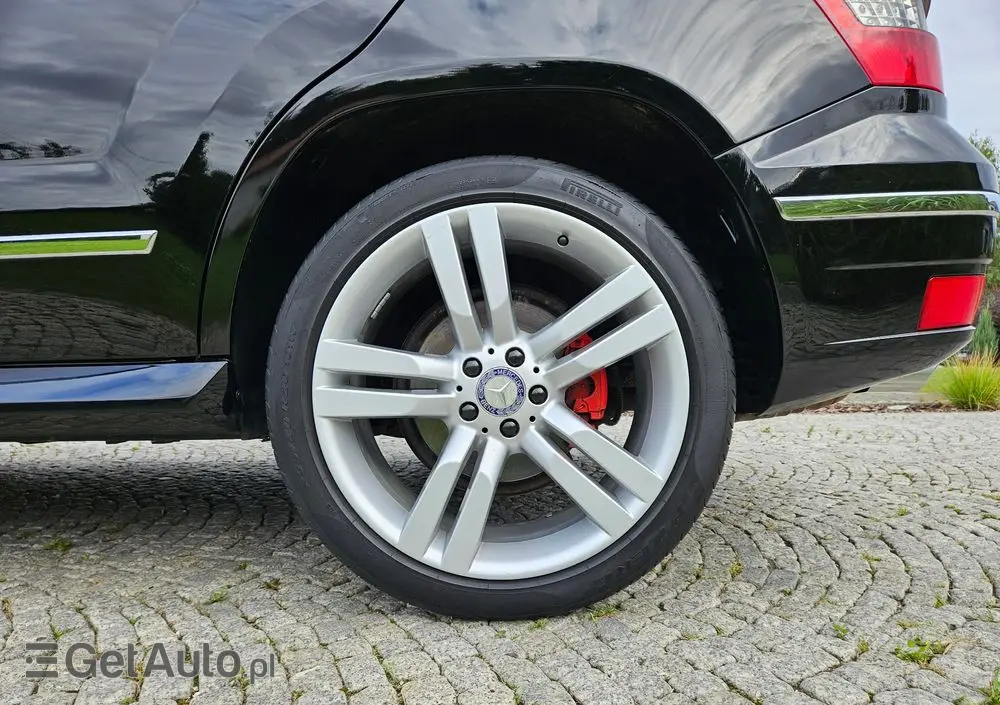 MERCEDES-BENZ GLK 350 CDI DPF 4Matic 7G-TRONIC Edition 1