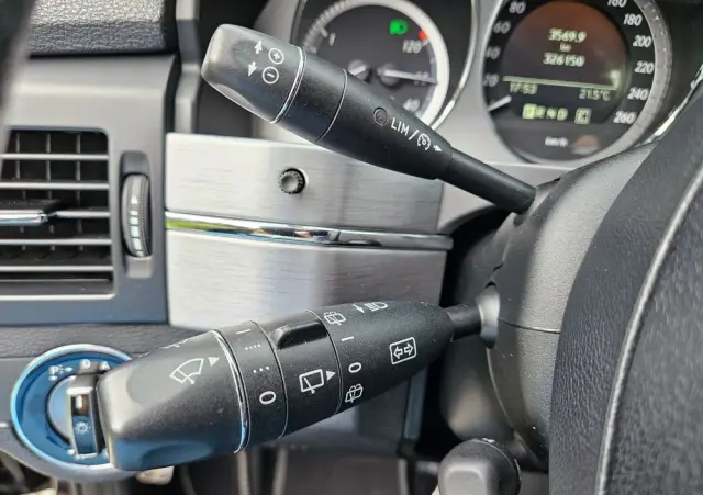 MERCEDES-BENZ GLK 350 CDI DPF 4Matic 7G-TRONIC Edition 1