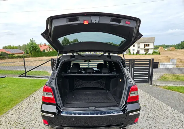 MERCEDES-BENZ GLK 350 CDI DPF 4Matic 7G-TRONIC Edition 1