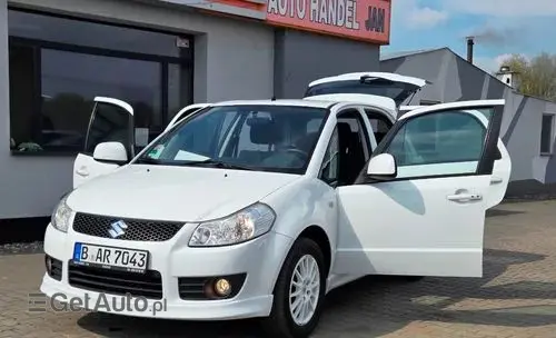 SUZUKI SX4 