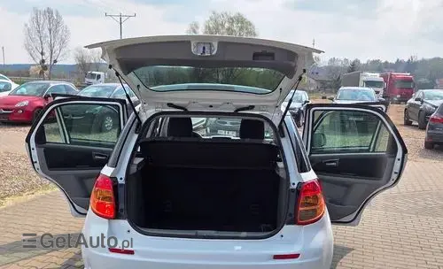 SUZUKI SX4 