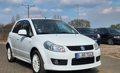SUZUKI SX4 