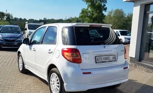 SUZUKI SX4 