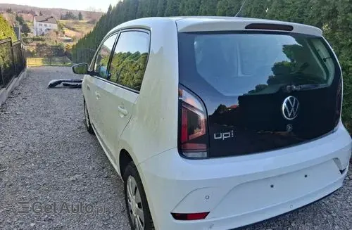 VOLKSWAGEN Up! 