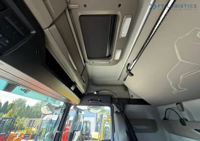 MAN TGX 18.470 / 19 PALET / NOWY MODEL / RETARDER / STAN IDEALNY 