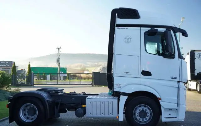 MERCEDES-BENZ ACTROS 1842 / EURO 5 EEV / RETARDER / STREAM SPACE / SPROWADZONY 