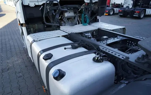 MERCEDES-BENZ ACTROS 1842 / EURO 5 EEV / RETARDER / STREAM SPACE / SPROWADZONY 