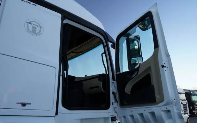 MERCEDES-BENZ ACTROS 1842 / EURO 5 EEV / RETARDER / STREAM SPACE / SPROWADZONY 