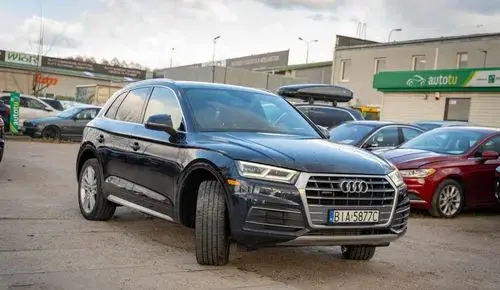 AUDI Q5 